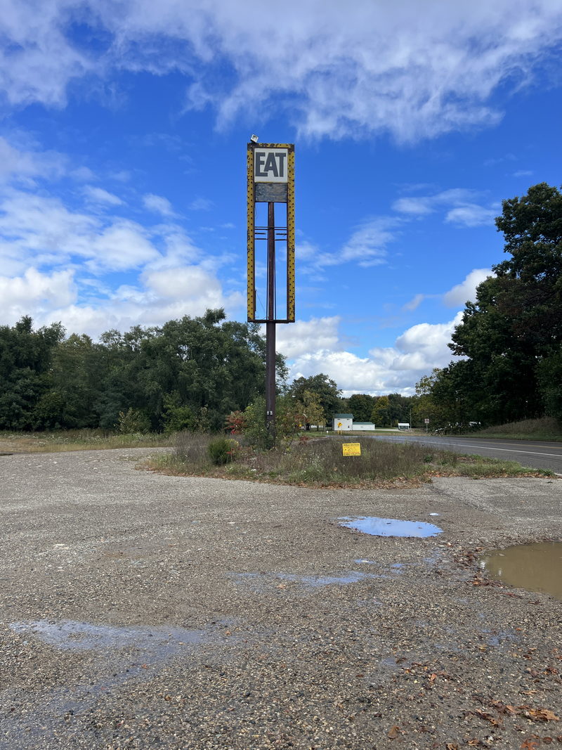 Blue Rooster Restaurant (Pink Panther) - October 8 2023 (newer photo)